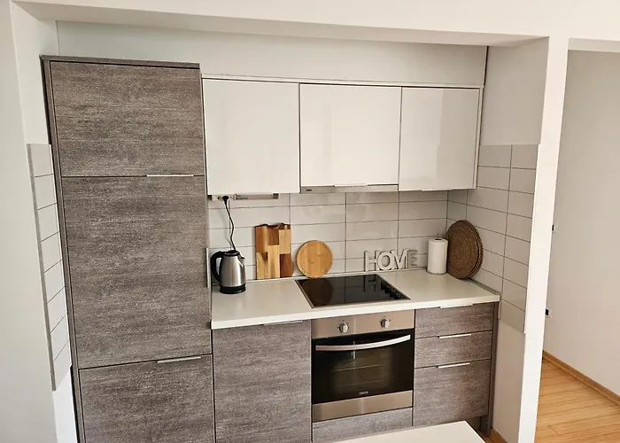 Sunny Lena Premium Family With Garden, Close To & Pool Apartamento Petrčane