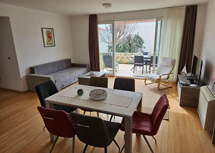 Sunny Lena Premium Family With Garden, Close To & Pool Petrčane