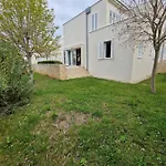 Sunny Lena Premium Family With Garden, Close To & Pool