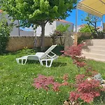 Sunny Lena Premium Family With Garden, Close To & Pool *
