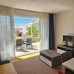 Sunny Lena Premium Family With Garden, Close To & Pool