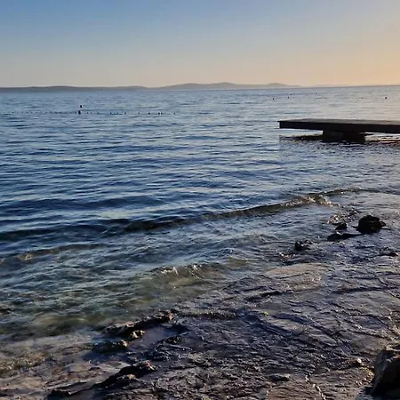 Sunny Lena Premium Family With Garden, Close To & Pool Appartement Petrcane