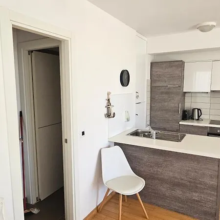 Sunny Lena Premium Family With Garden, Close To & Pool Petrčane