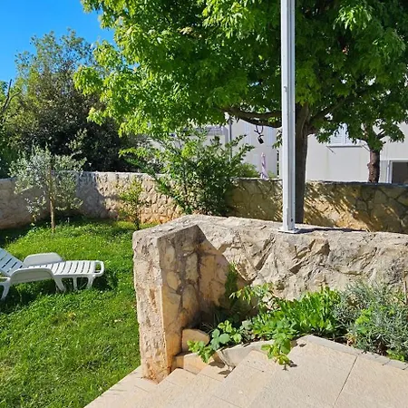 Appartement Sunny Lena Premium Family With Garden, Close To & Pool Petrčane